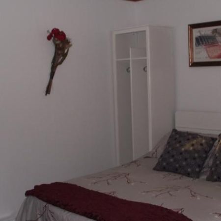 Les Chalets Baie Cascouia Larouche Luaran gambar